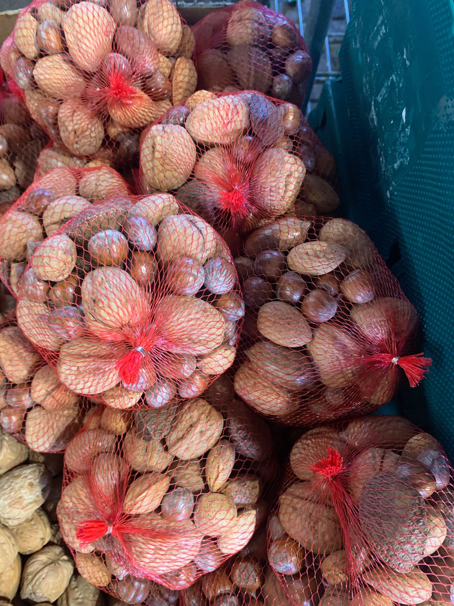 Mixed Nuts in Shell 300g Jacksons Fruit & Veg